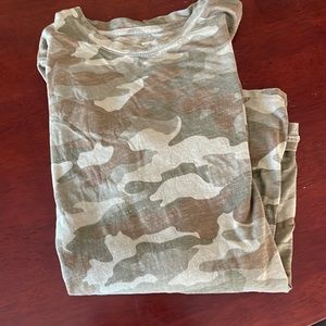Women’s camo sanoma long sleeve shirt
